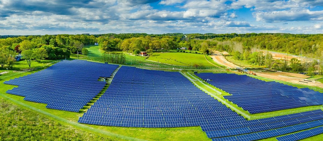 5 Benefits of Offsite Community Solar for Businesses
